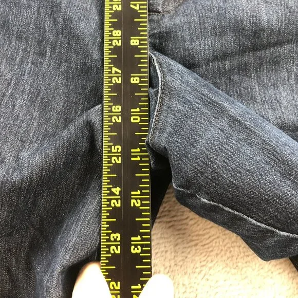 Lee Womens Jeans Size 16W Blue Dark Denim Relaxed Straight Leg Classic Mid Rise - Picture 6 of 15